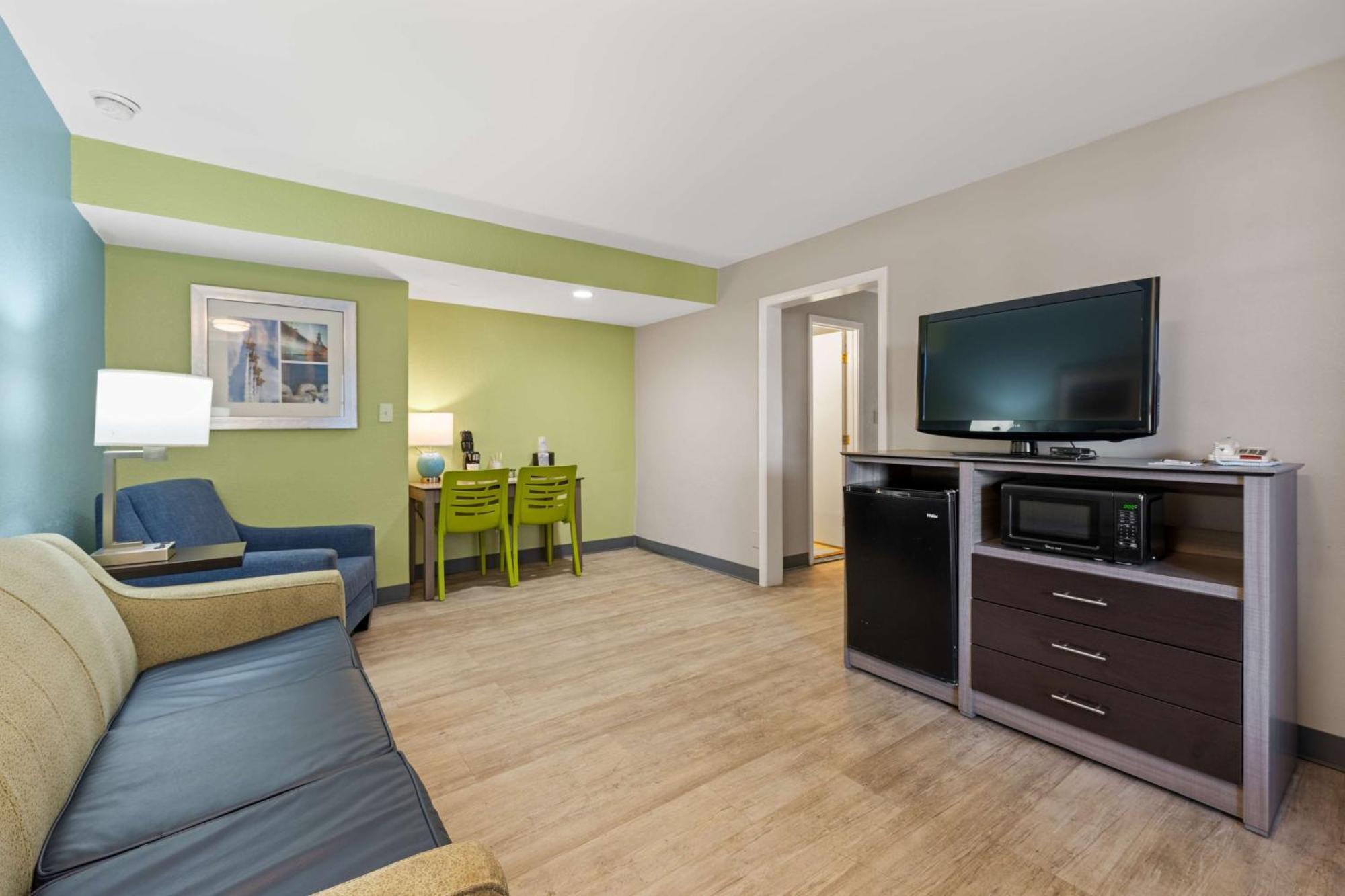 Best Western Plus Holiday Sands Inn & Suites Norfolk Eksteriør bilde