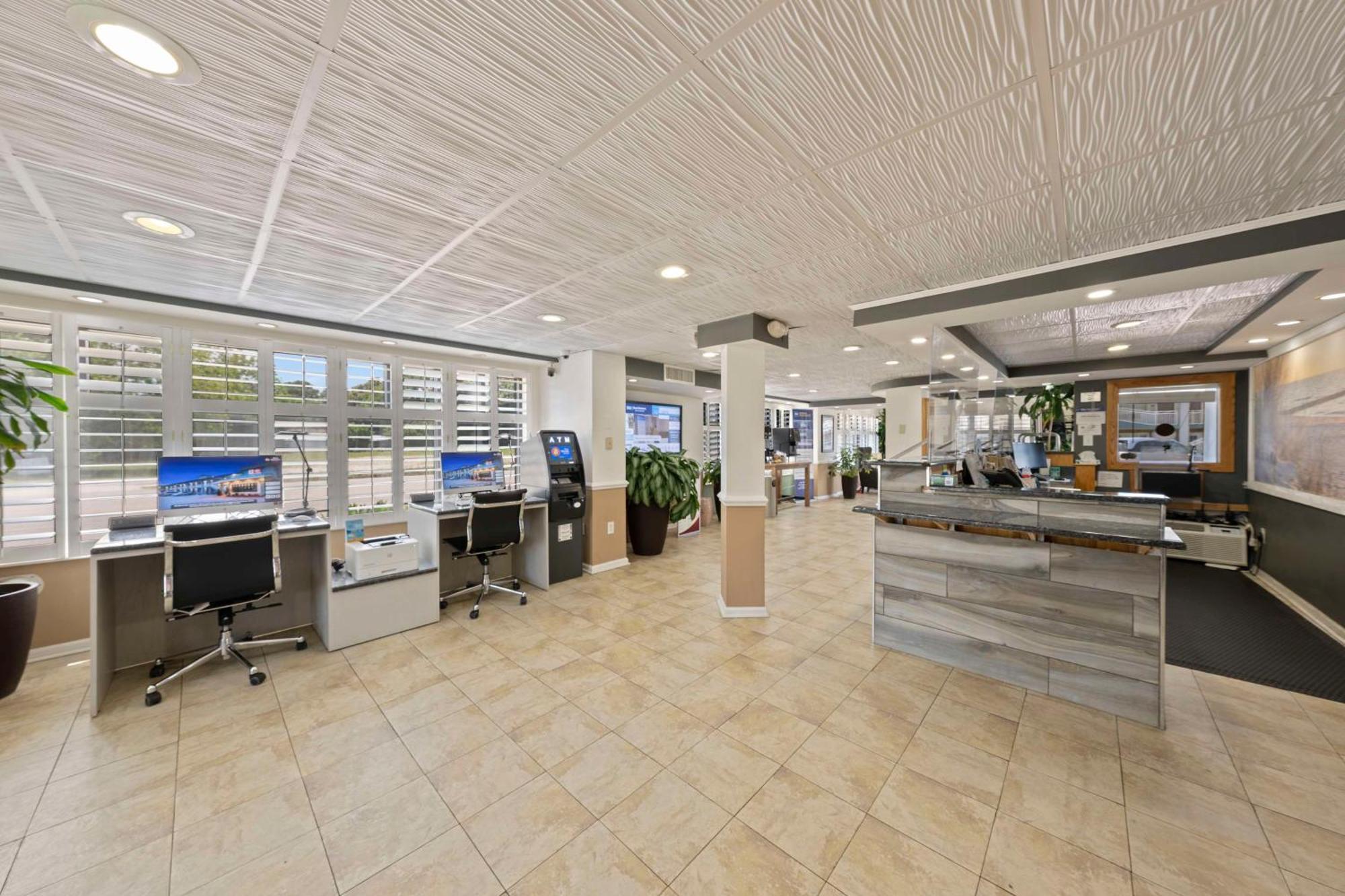 Best Western Plus Holiday Sands Inn & Suites Norfolk Eksteriør bilde
